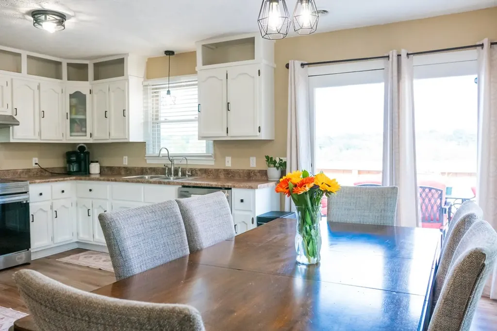 16945 Dodson Branch Highway Cookeville TN 38501