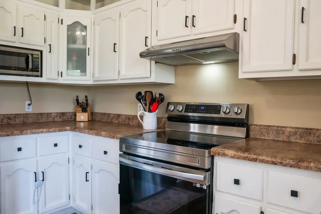 16945 Dodson Branch Highway Cookeville TN 38501