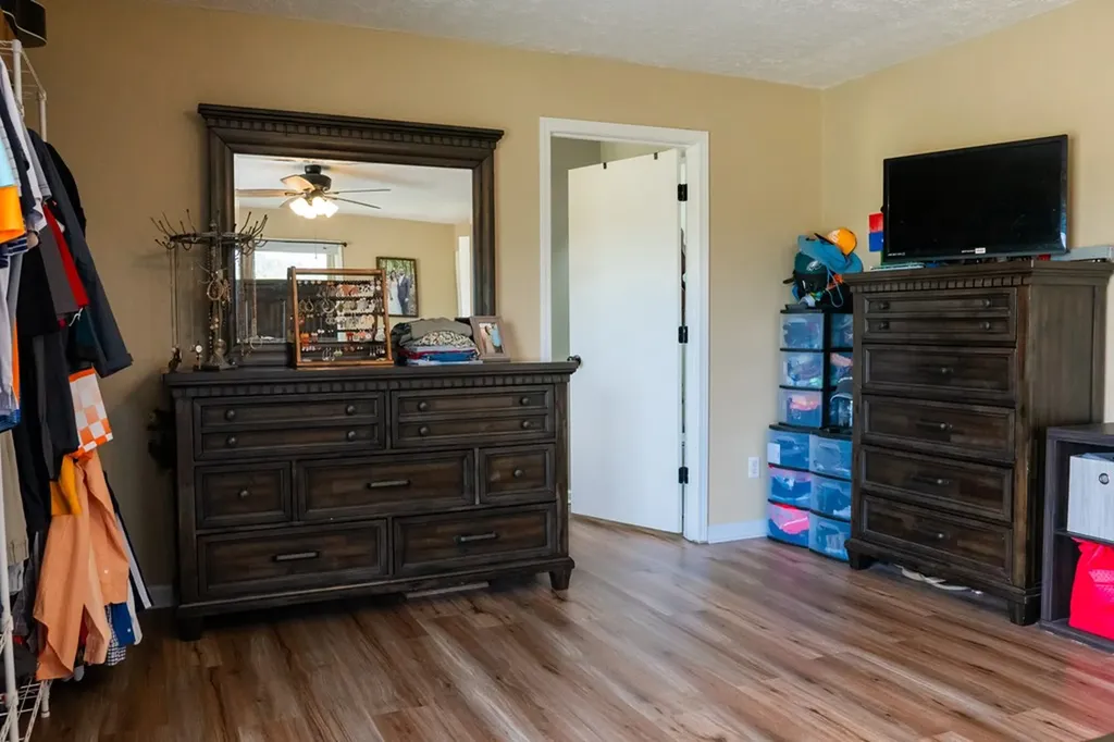 16945 Dodson Branch Highway Cookeville TN 38501