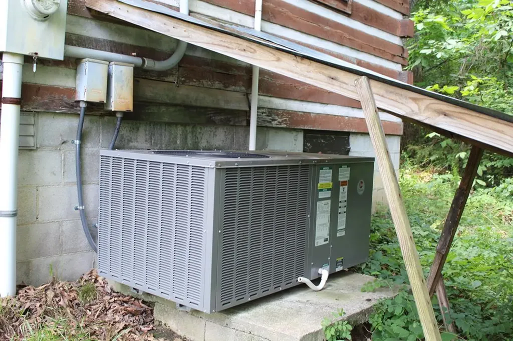 864 Pleasant Shade Lane Monterey TN 38574