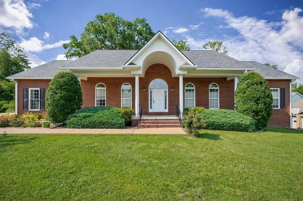 2108 Boxwood Cookeville TN 38506