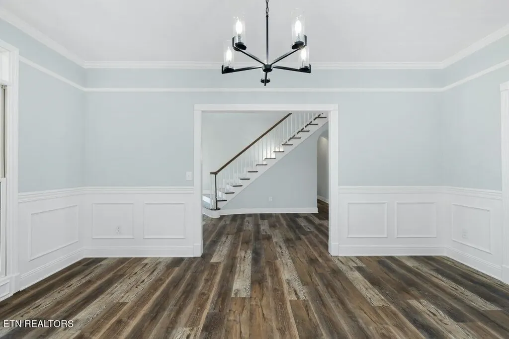 6988 Highway 64 E Wartrace TN 37183