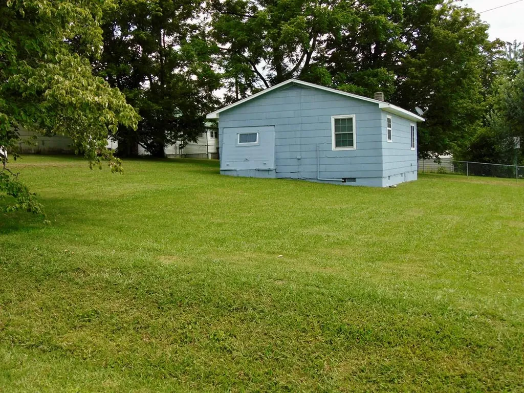 141 Dogwood Avenue Crossville TN 38555