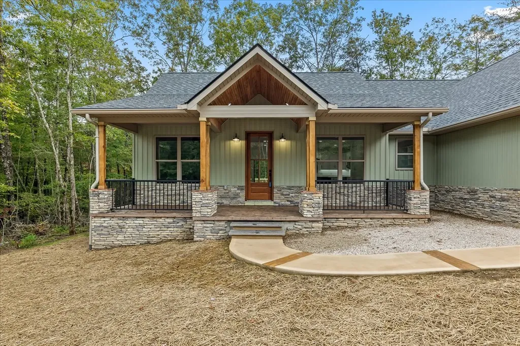 440 Saint George Drive Crossville TN 38558