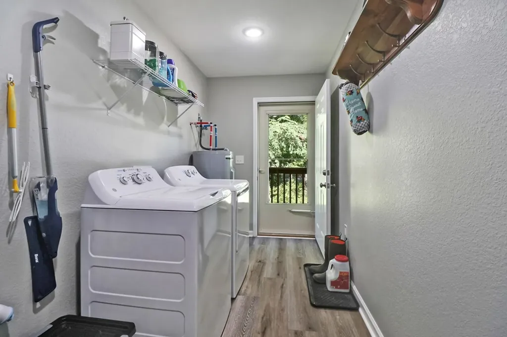 2296 Memory Garden Road Jamestown TN 38556