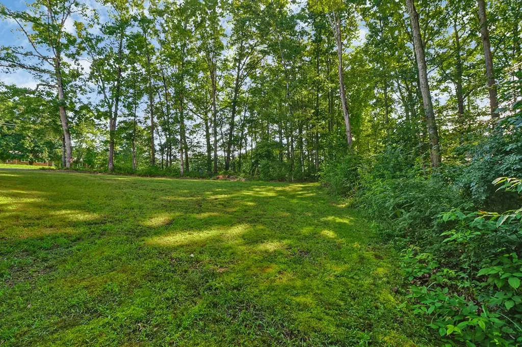 2296 Memory Garden Road Jamestown TN 38556