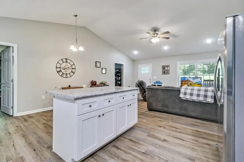 2296 Memory Garden Road Jamestown TN 38556