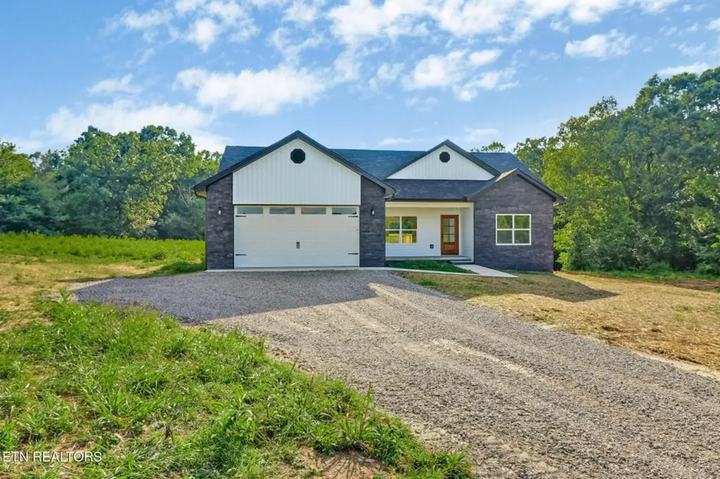 249 Old Grimsley Court Grimsley TN 38565