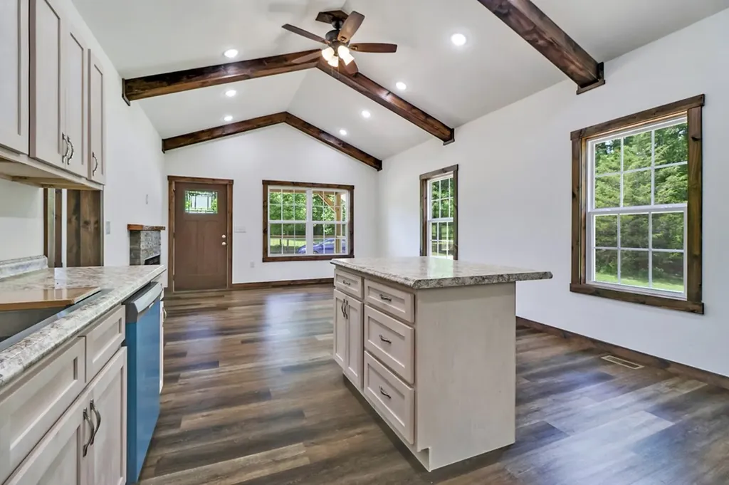 1173 Terry Lane Jamestown TN 38556