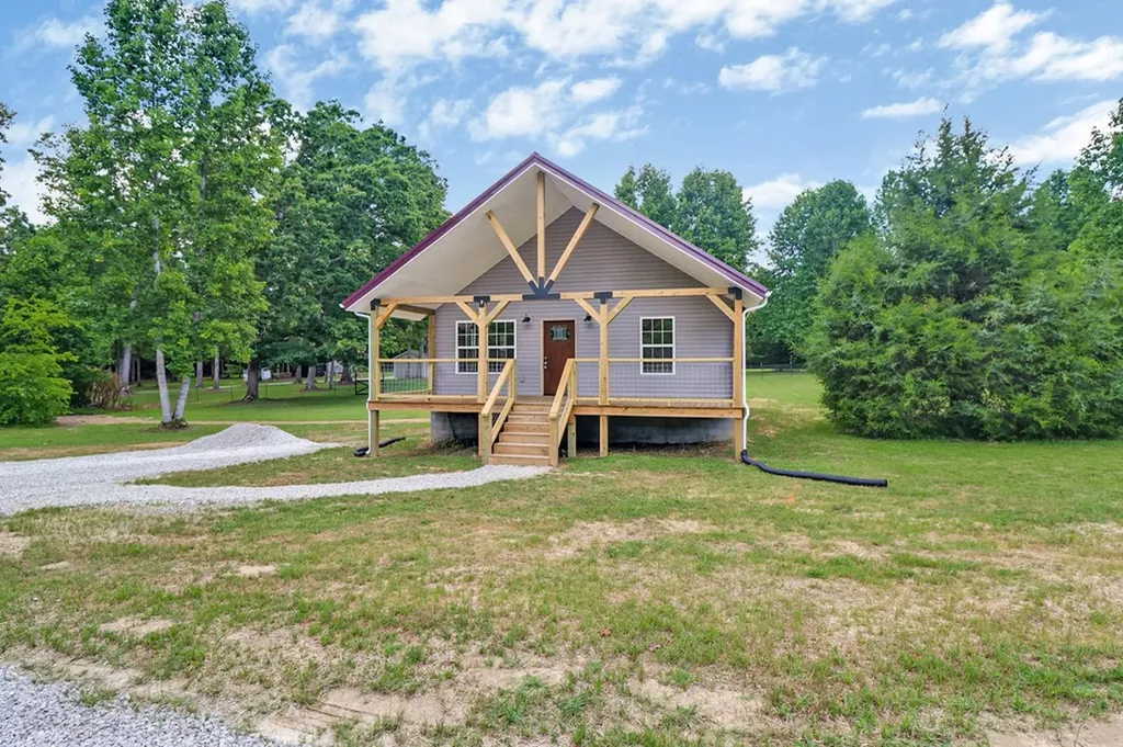 1173 Terry Lane Jamestown TN 38556