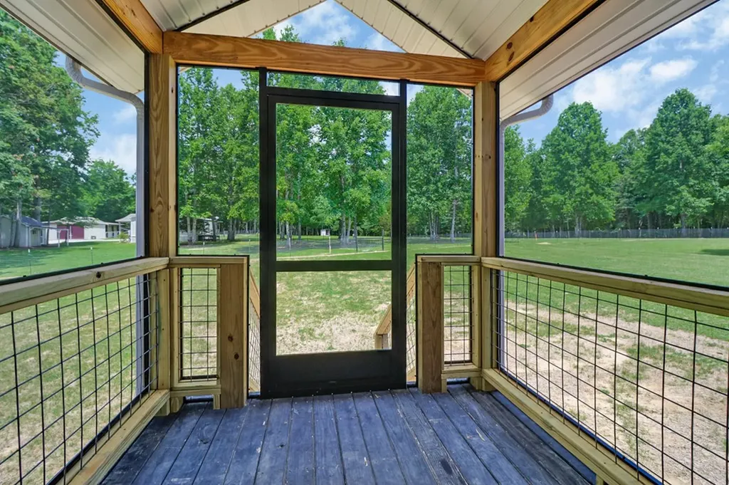 1173 Terry Lane Jamestown TN 38556