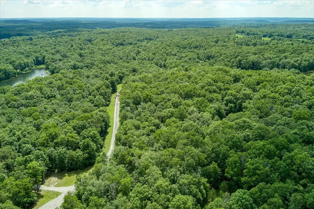 1.07 Ac Hemlock Lane Spencer TN 38585