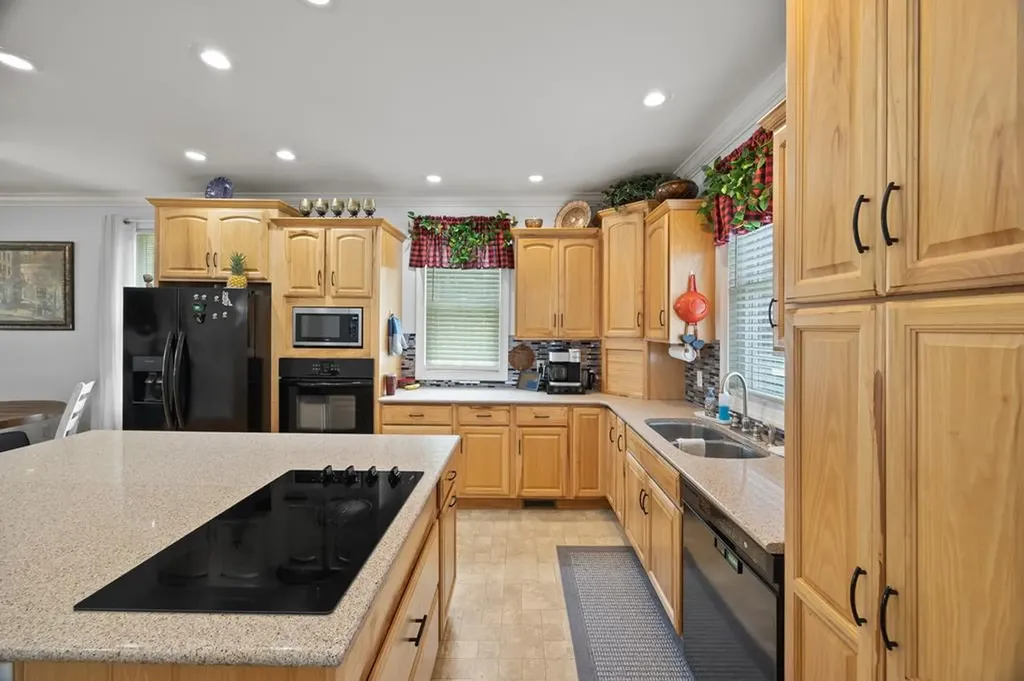 1590 Rickman Road Livingston TN 38570