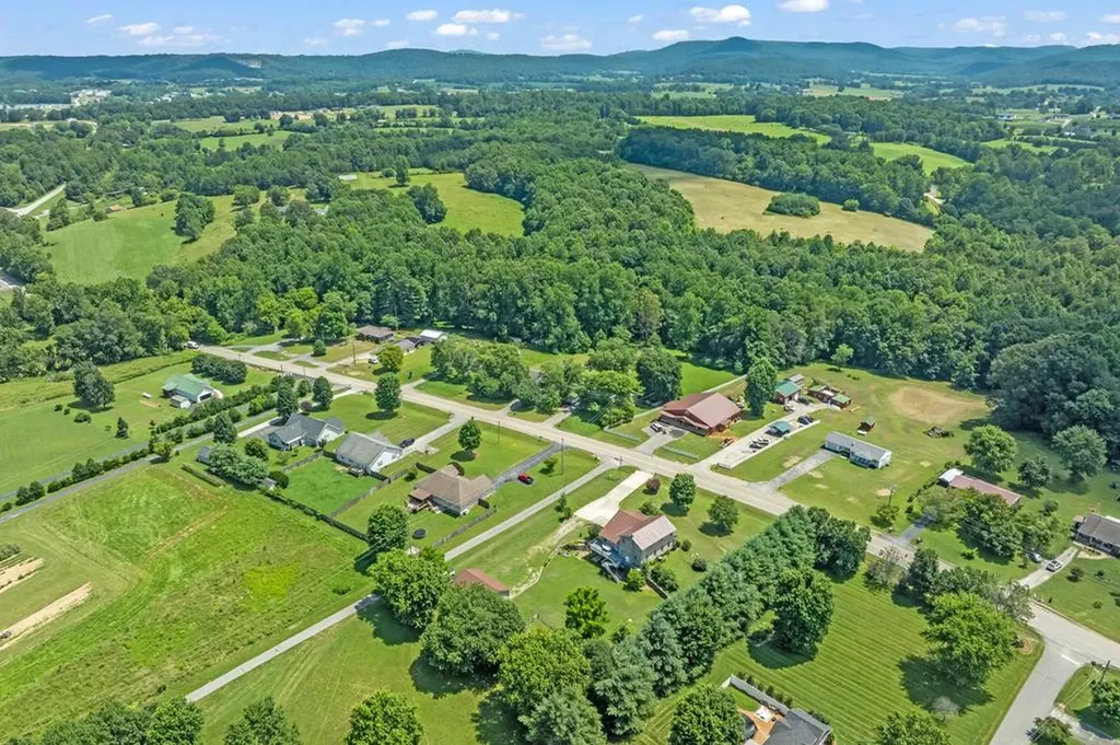 1590 Rickman Road Livingston TN 38570