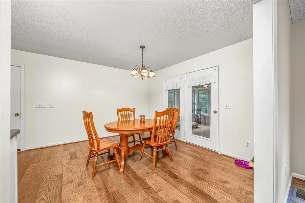 1133 W Laurel Way Monterey TN 38574