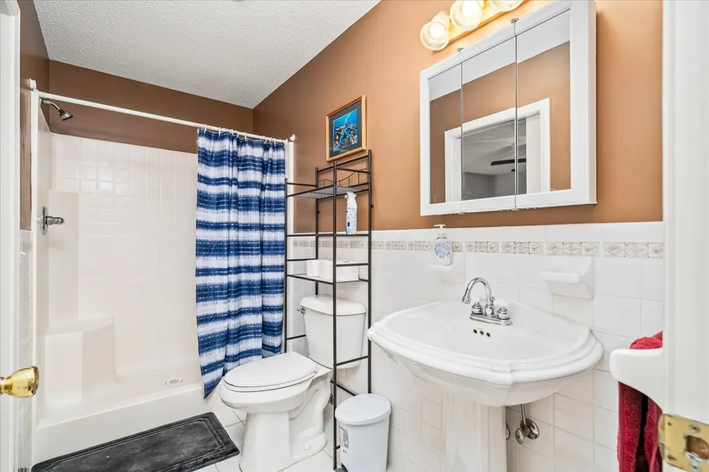 1133 W Laurel Way Monterey TN 38574