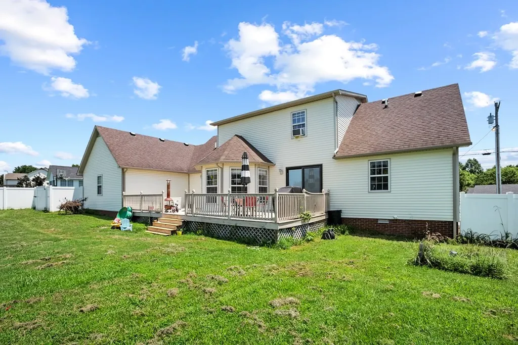 279 Willow Brook Drive Cookeville TN 38501