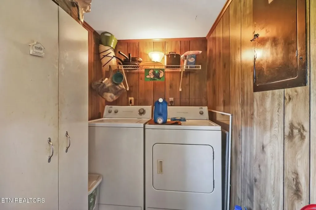 110 Clark Avenue Jamestown TN 38556