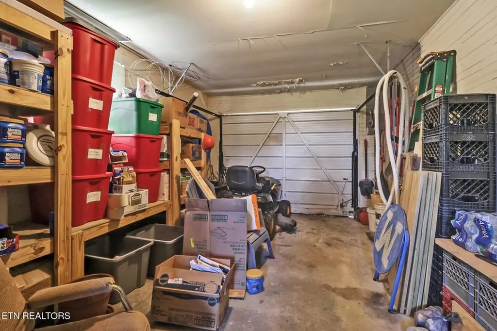 110 Clark Avenue Jamestown TN 38556