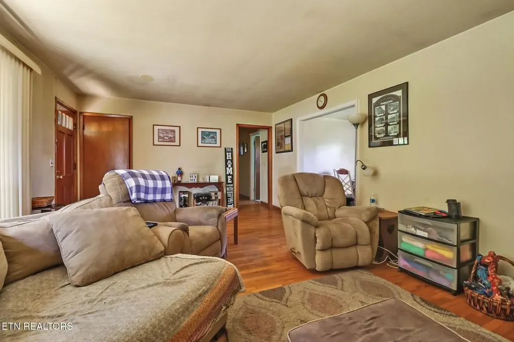 110 Clark Avenue Jamestown TN 38556