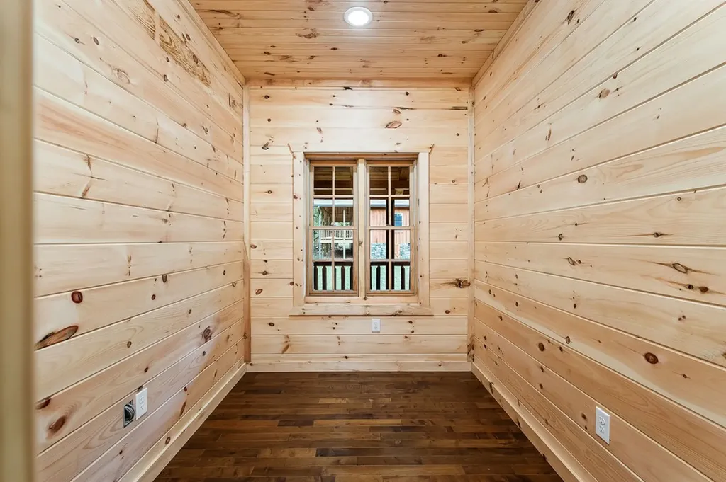 106 Raccoon Lane Jamestown TN 38556