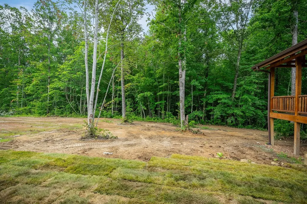 106 Raccoon Lane Jamestown TN 38556