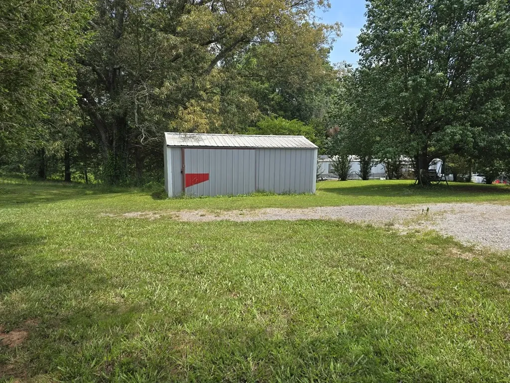 6579 Vervilla Road Morrison TN 37357