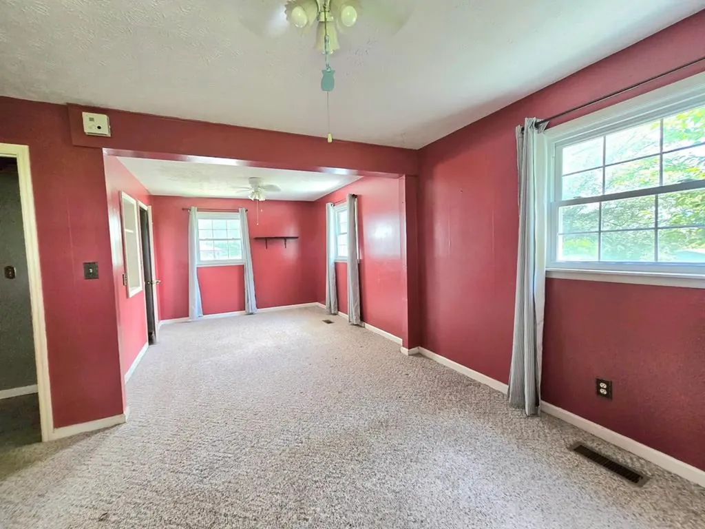 6579 Vervilla Road Morrison TN 37357