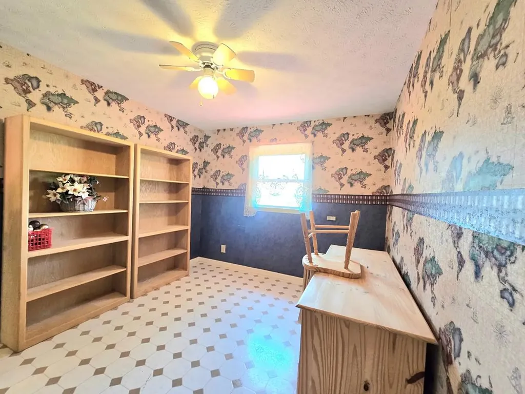 6579 Vervilla Road Morrison TN 37357