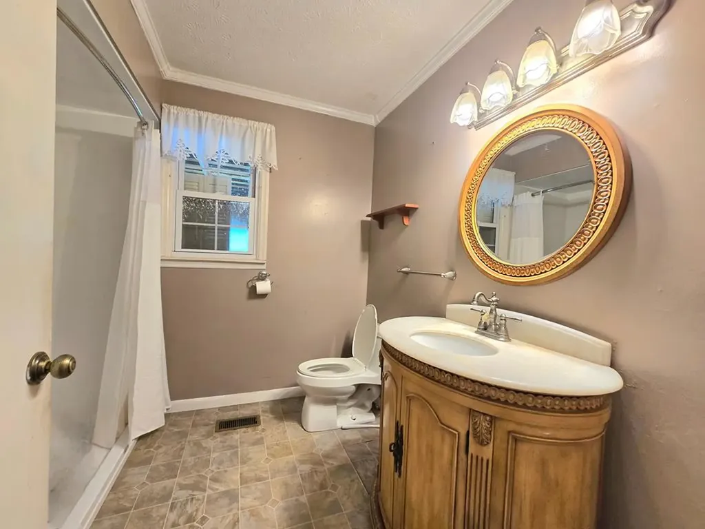 6579 Vervilla Road Morrison TN 37357