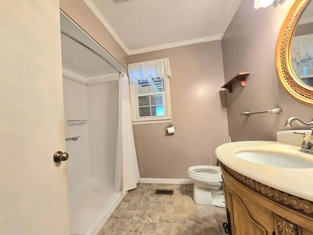 6579 Vervilla Road Morrison TN 37357