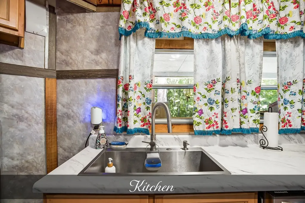 1047 Phillips Drive Monterey TN 38574