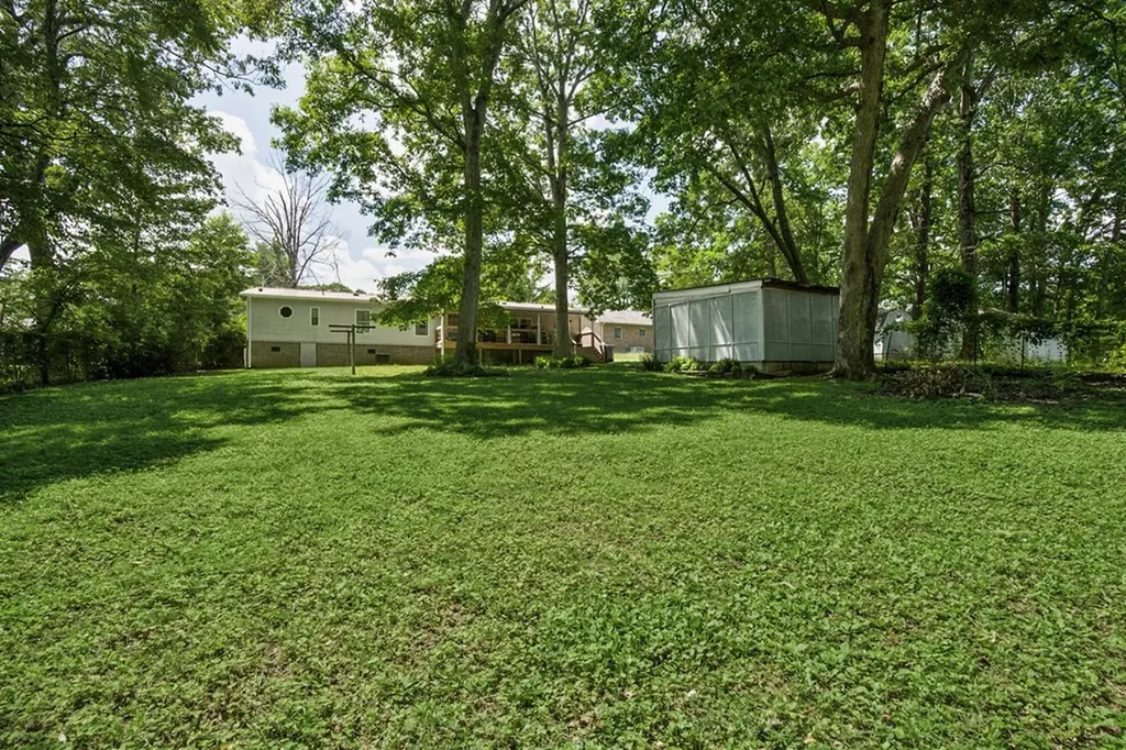 1047 Phillips Drive Monterey TN 38574