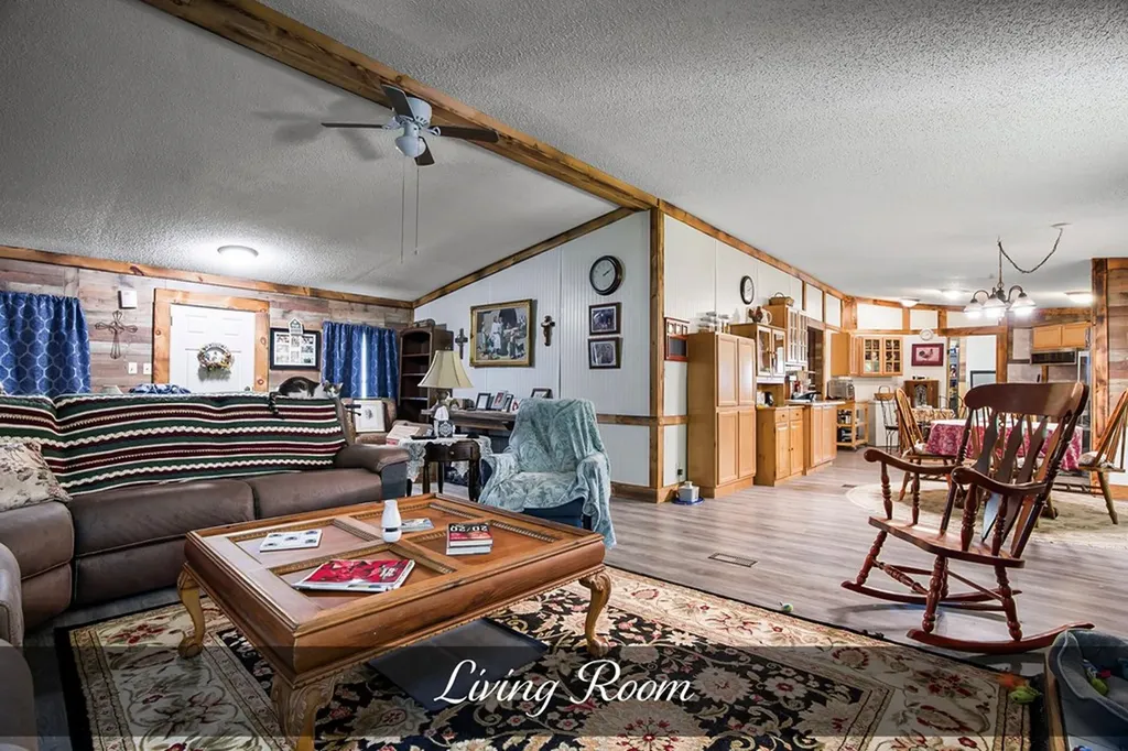 1047 Phillips Drive Monterey TN 38574