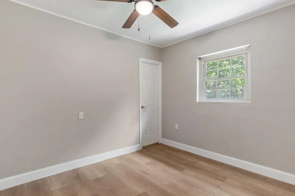 11158 N Highway 70 Crossville TN 38571