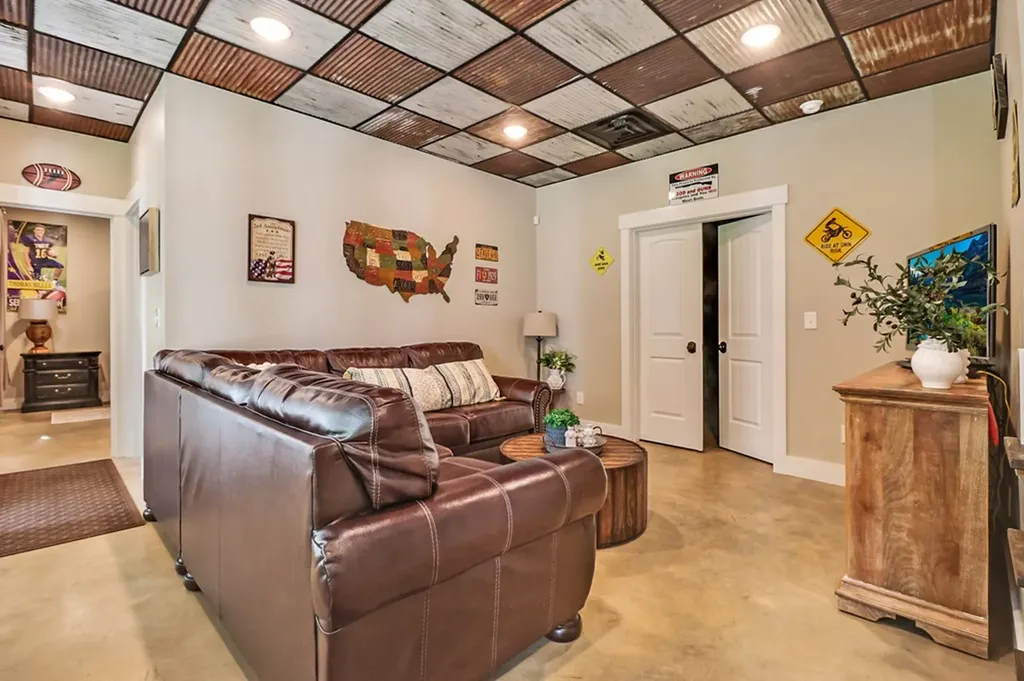 265 Falling Leaf Road Jamestown TN 38556