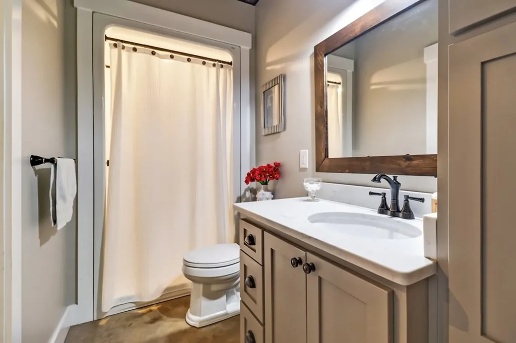 265 Falling Leaf Road Jamestown TN 38556