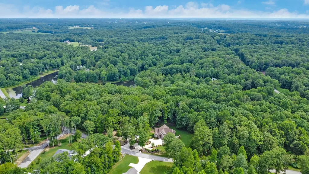 265 Falling Leaf Road Jamestown TN 38556
