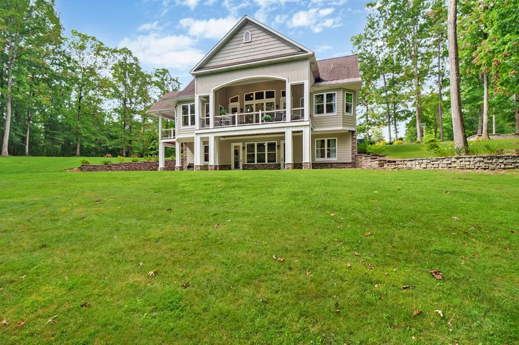 265 Falling Leaf Road Jamestown TN 38556
