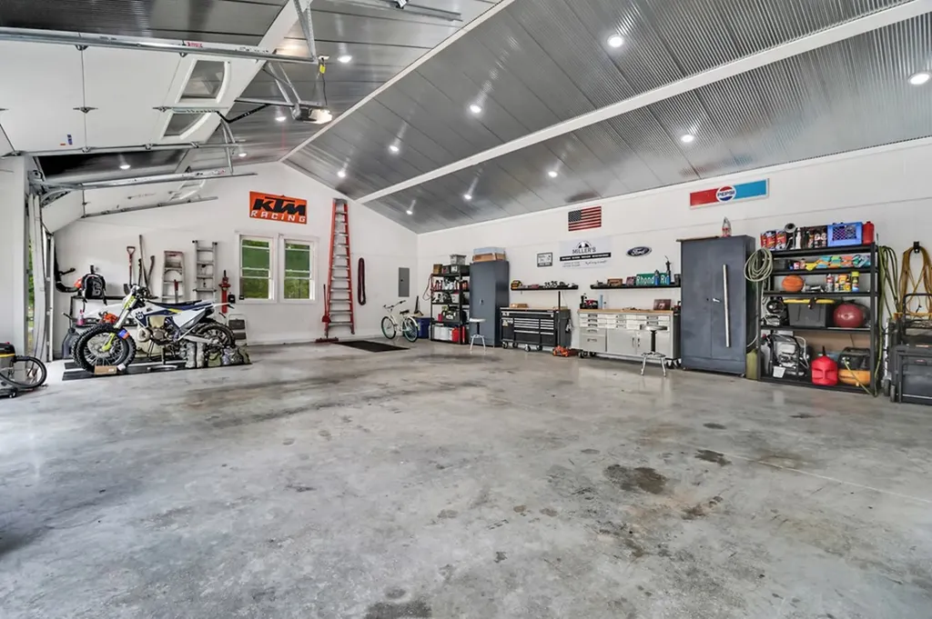 265 Falling Leaf Road Jamestown TN 38556