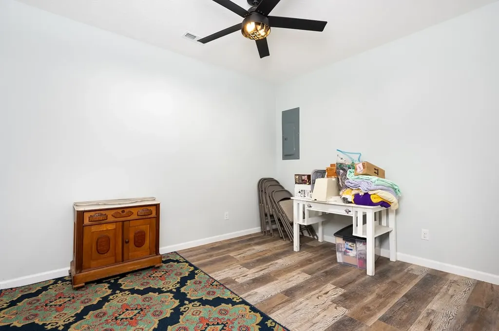 345 Taylor Road Byrdstown TN 38549