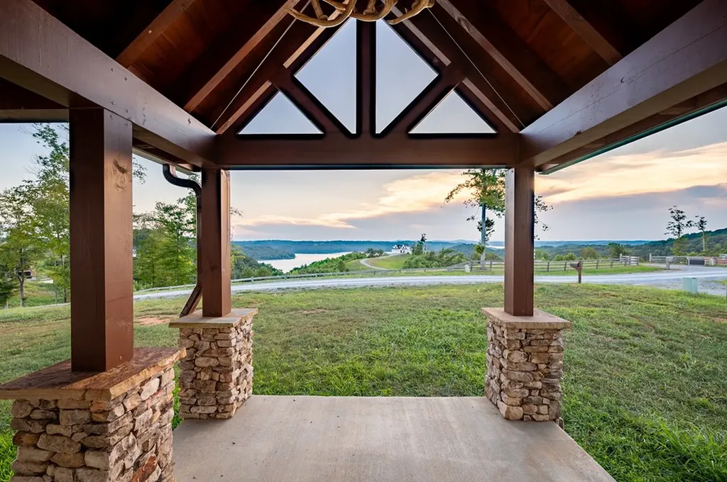 345 Taylor Road Byrdstown TN 38549