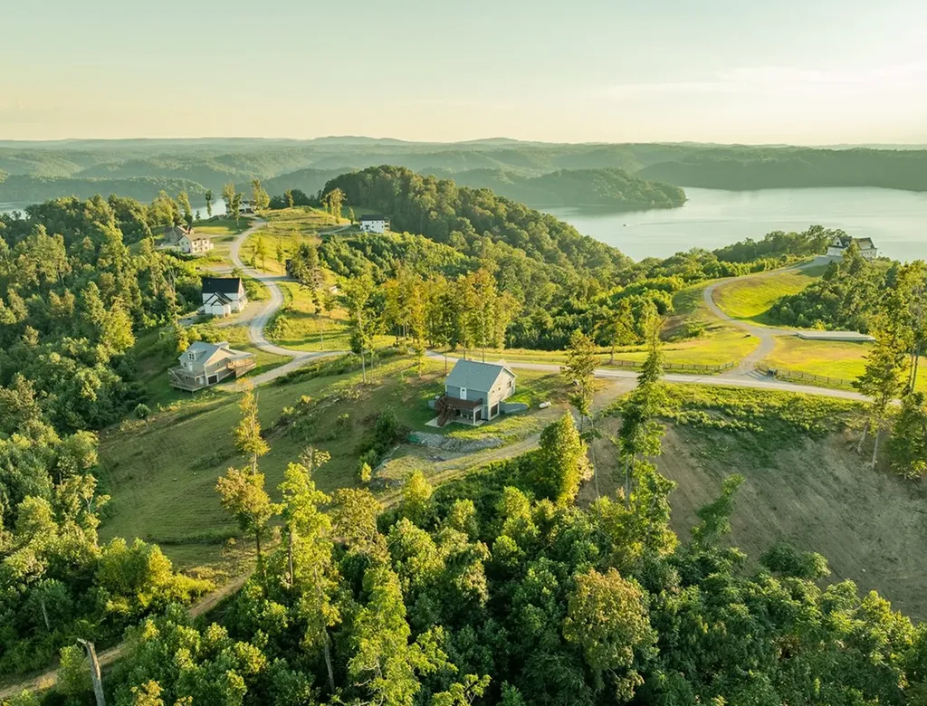 345 Taylor Road Byrdstown TN 38549