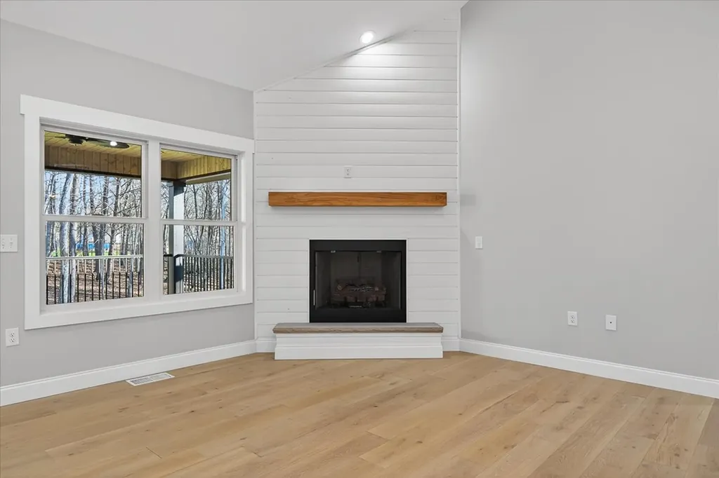 138 Magnolia Lane Crossville TN 38555