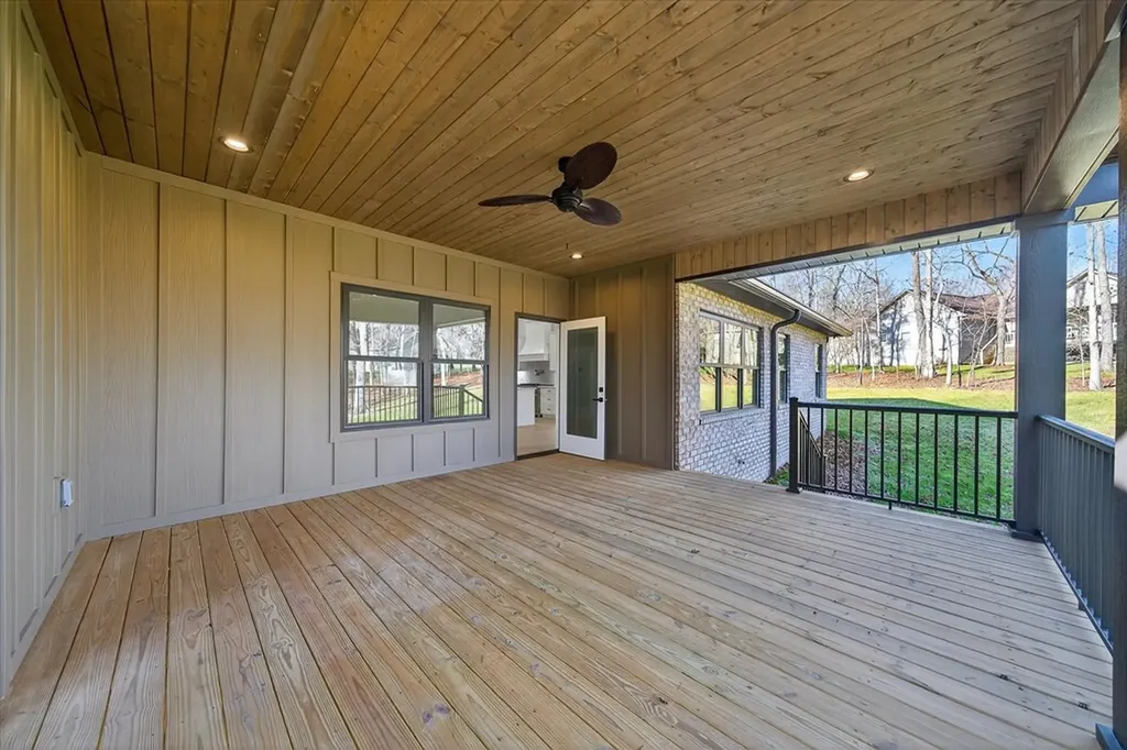 138 Magnolia Lane Crossville TN 38555