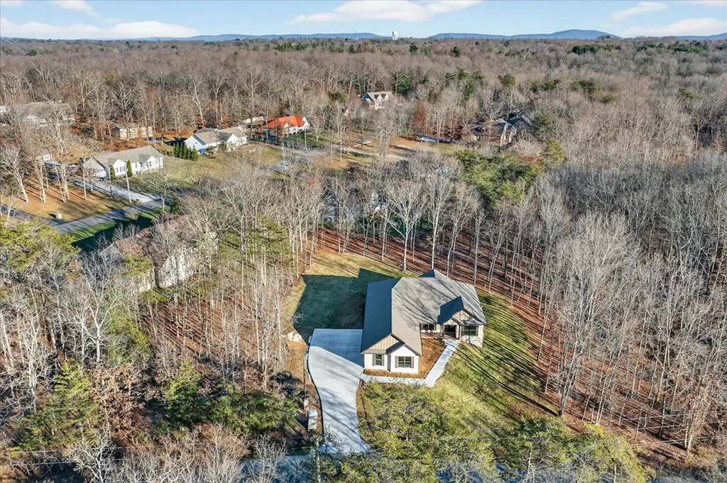 138 Magnolia Lane Crossville TN 38555