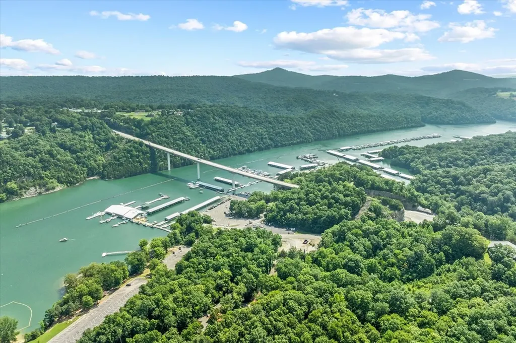 1080 Dale Hollow Estates Monroe TN 38573