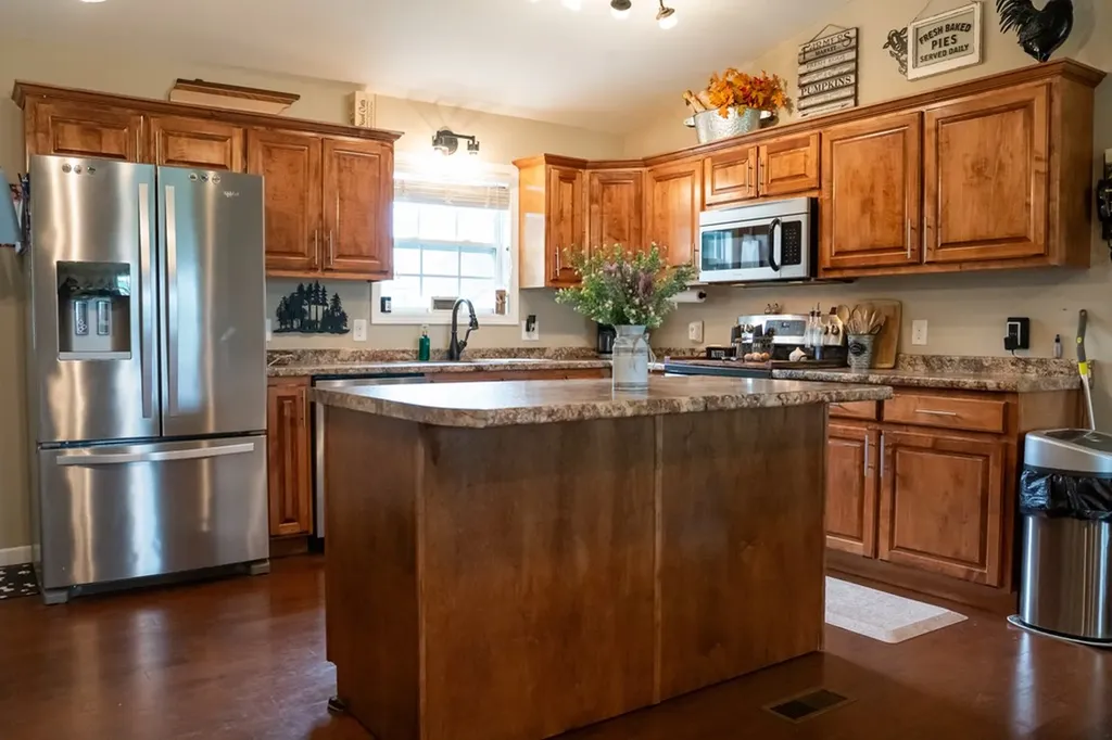 134 Bradford Drive Sparta TN 38583