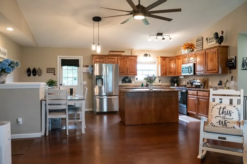 134 Bradford Drive Sparta TN 38583
