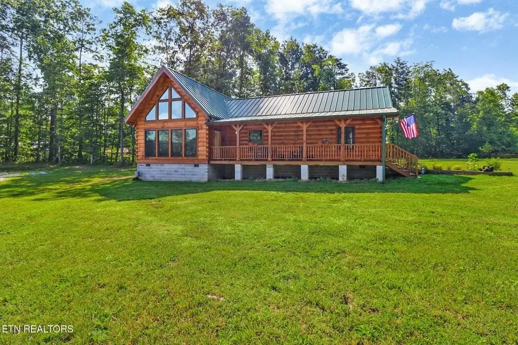 299 Anderson Tinch Avenue Jamestown TN 38556